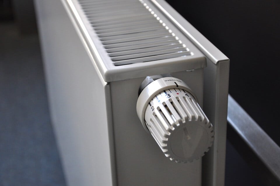 Wordt uw radiator niet warm? Gebruik het ontluchtingskraantje!